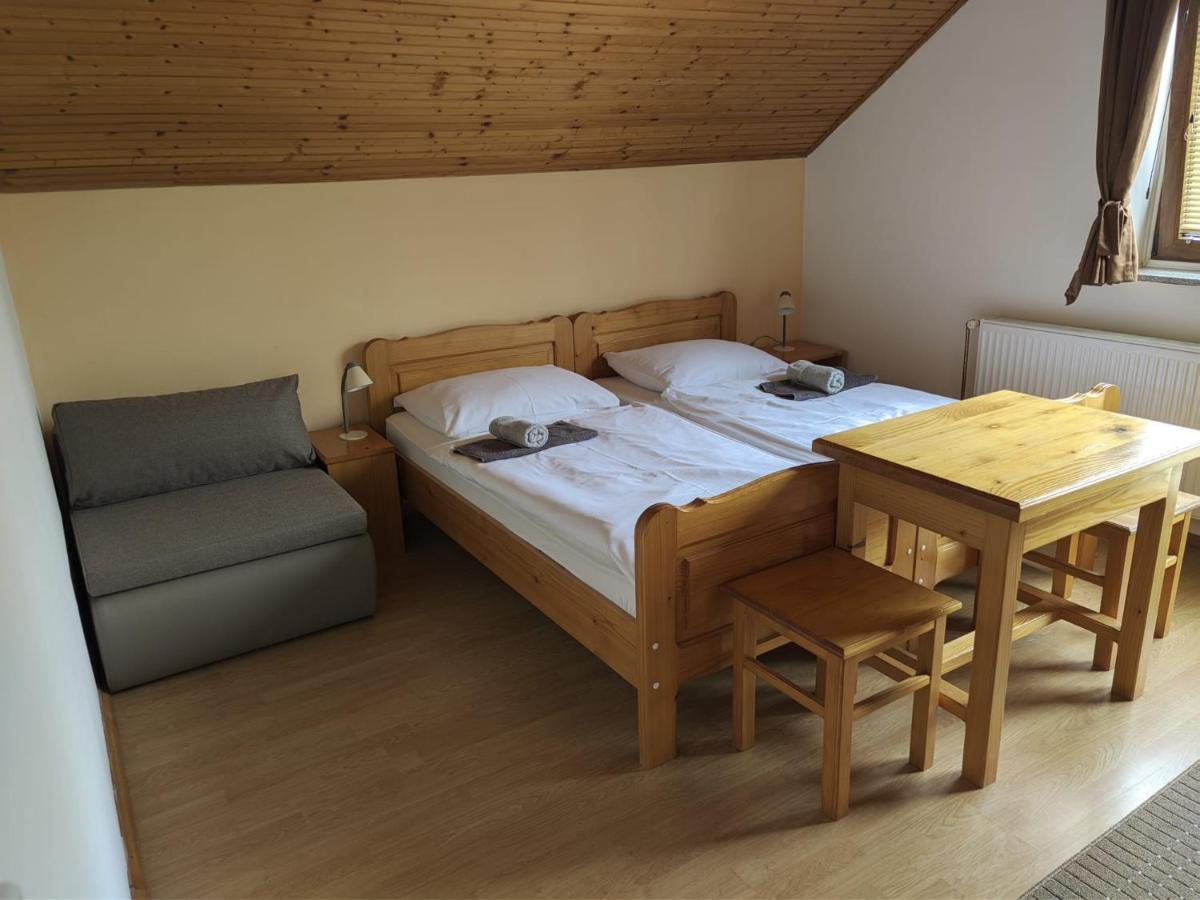 Guesthouse Mirko Hodak Seliste Dreznicko Exteriör bild